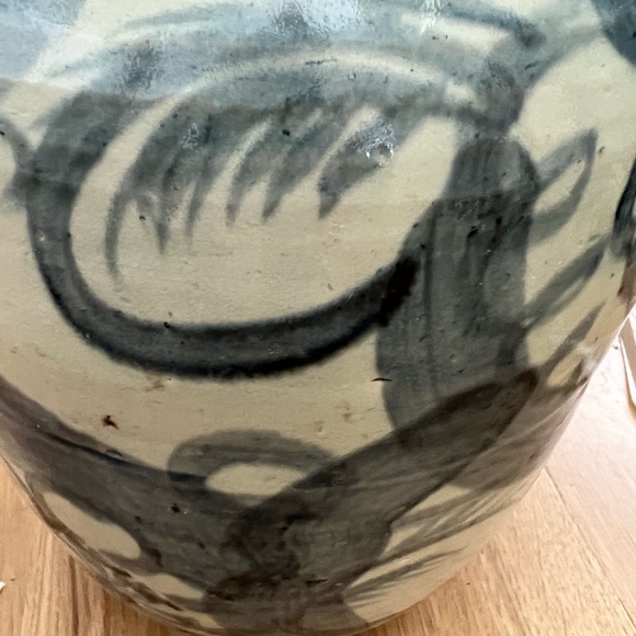 Legend of Asia Blue And White Four Loop Handle Jar Twisted Flower Motif - Picture 7 of 8